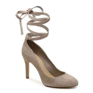 BCBGeneration | Ellah lace up pump